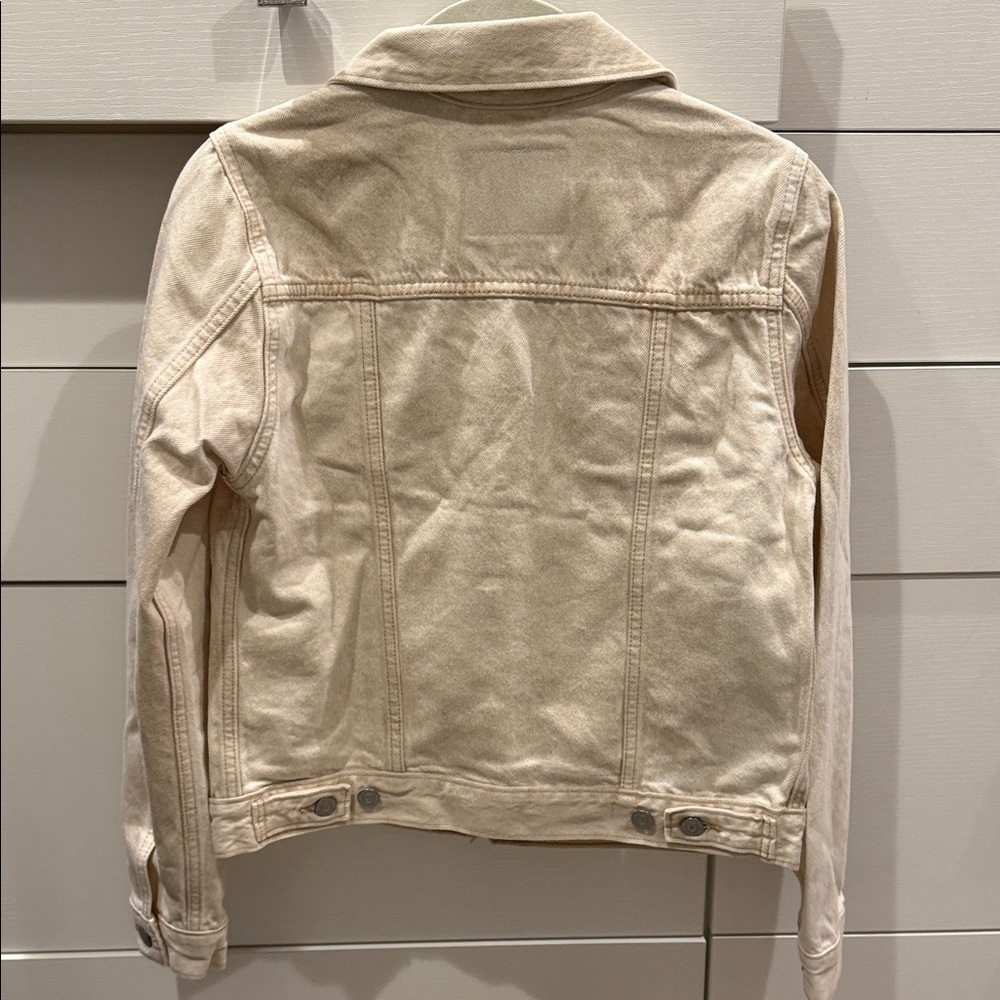Levi's Cream Jean Jacket for Women - Picture 3 of 6